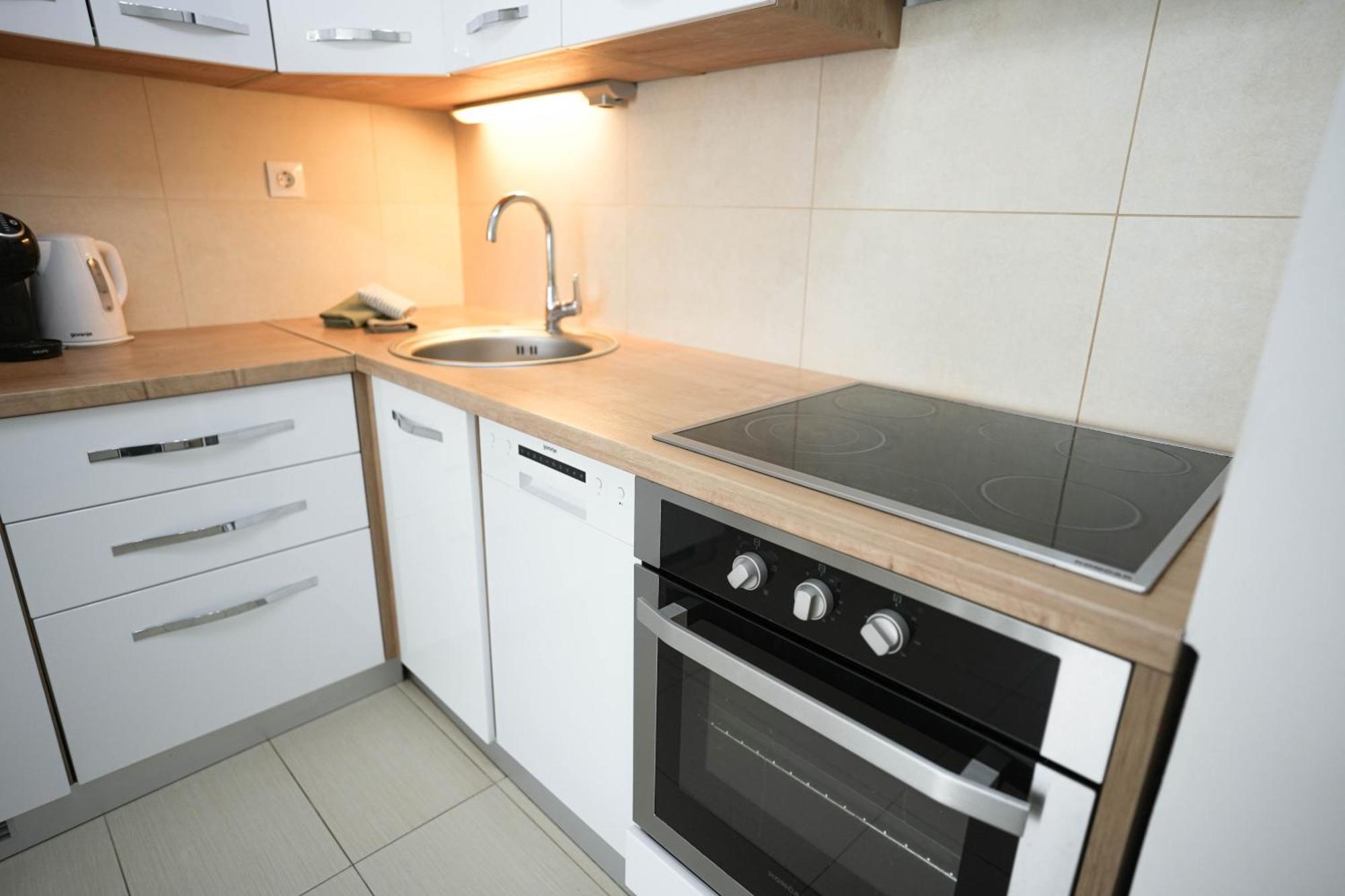 Dikka - Mulo Zadar Apartma Vrsi